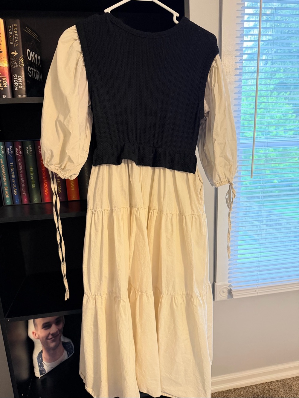 Women's Two-Tone Puff Sleeve Tiered Midi Dress - Black & Cream